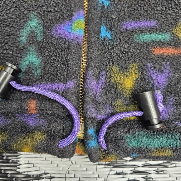 Multicolor Patterned Ski Jacket - Picture 6 of 13